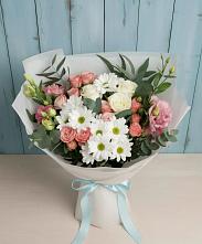 Букет цветов из:  Розы, Лизиантусы и Хризантемы в Подберезье