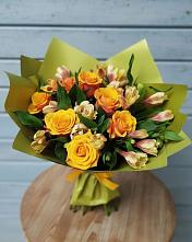 Букет цветов из:  Альстромерии и Розы в Подберезье
