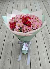 Букет цветов из:  Альстромерии #REPLACE_PRED# Подберезье