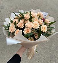 Букет Кремовые розы Латте в Подберезье