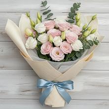 Букет цветов из:  Лизиантусы в Подберезье