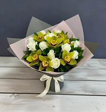 Букет цветов из:  Орхидеи и Розы в Подберезье