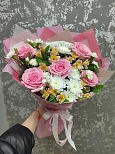 Букет цветов из:  Гвоздики, Орхидеи и Розы #REPLACE_PRED# Подберезье