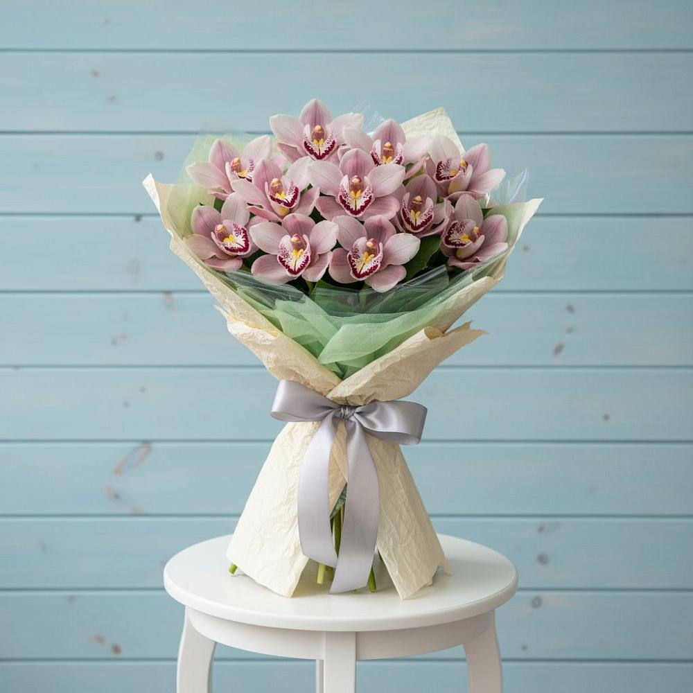 Букет цветов из: Орхидеи и Розы в Подберезье