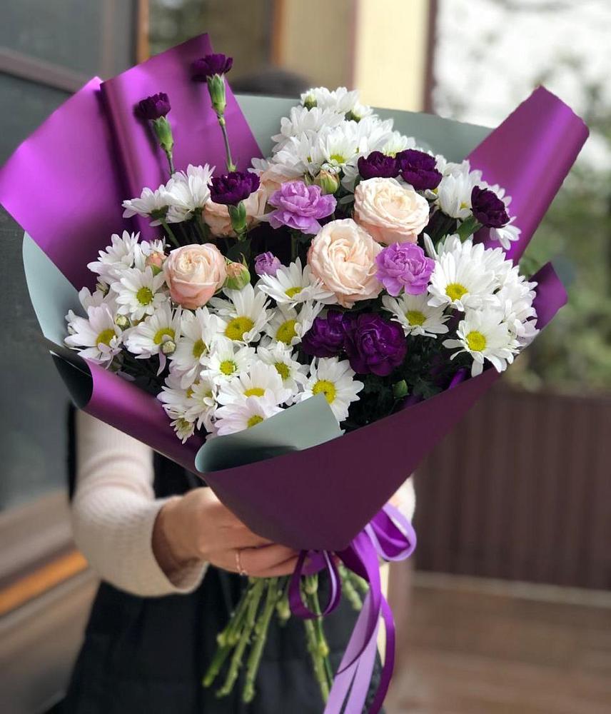 Букет цветов из: Хризантемы, Гвоздики и Розы в Подберезье