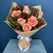 Букет цветов из:  Розы и Альстромерии в Подберезье