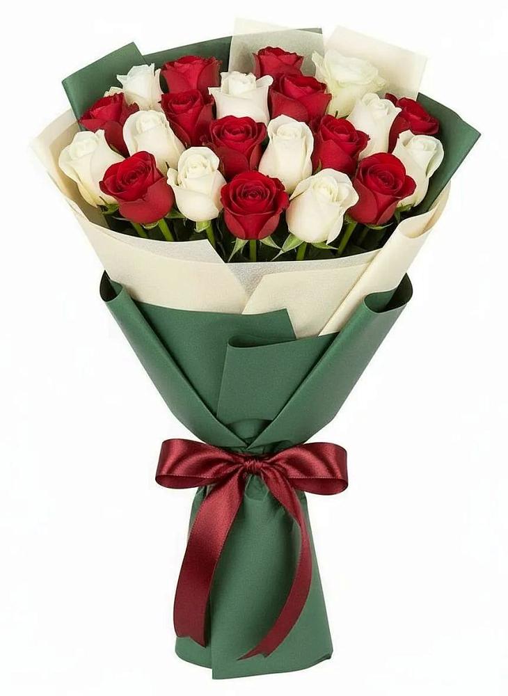 Букет Микс из красных и белых роз в Подберезье