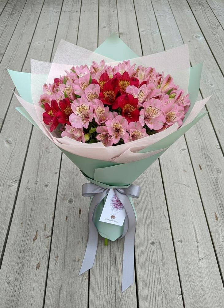 Букет цветов из: Альстромерии в Подберезье