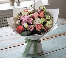 Букет цветов из:  Розы, Лизиантусы и Гвоздики #REPLACE_PRED# Подберезье