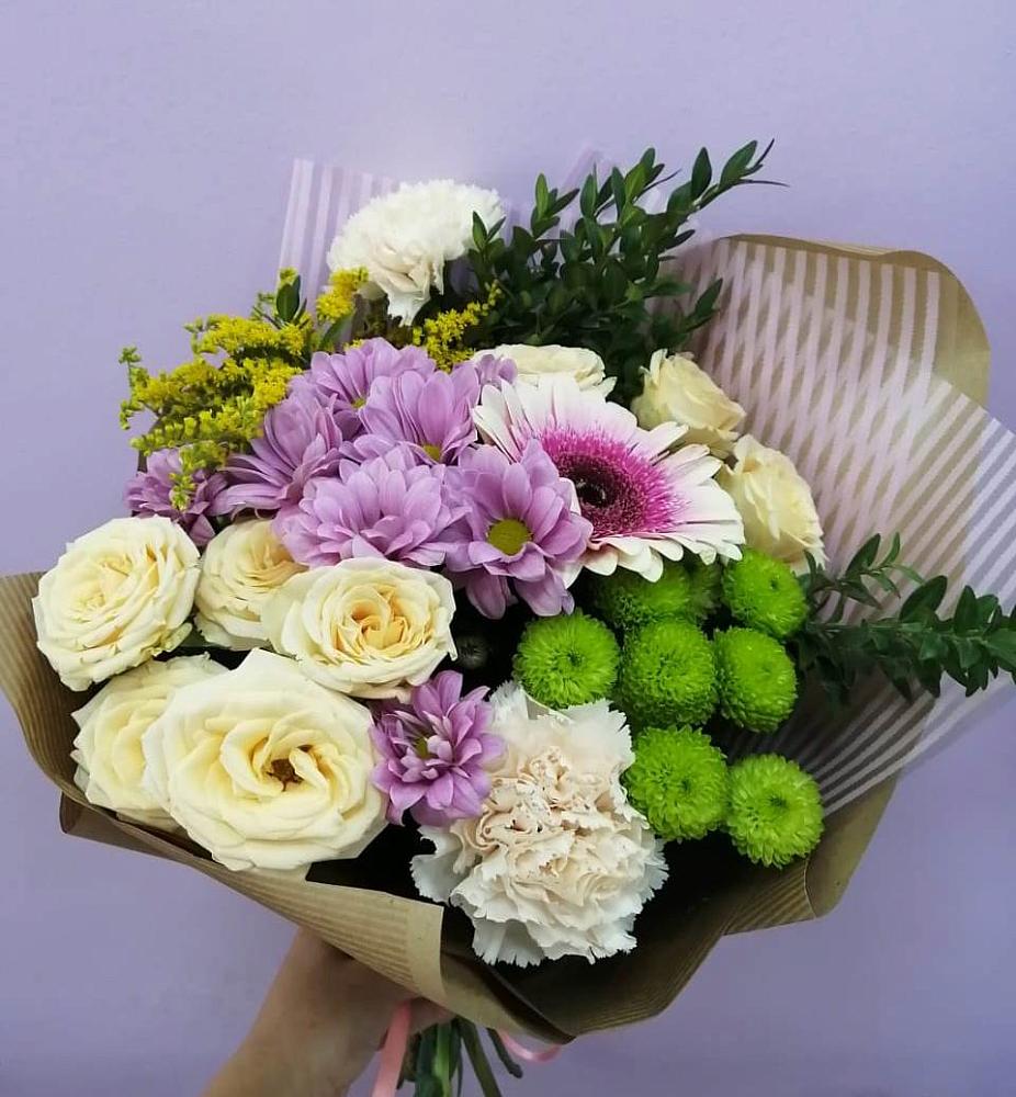 Букет цветов из: Хризантемы, Розы, Гвоздики и Герберы в Подберезье